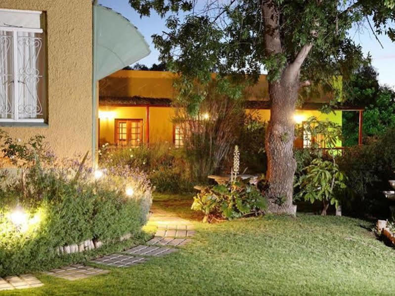 Gumtree Guest House Oudtshoorn Zewnętrze zdjęcie